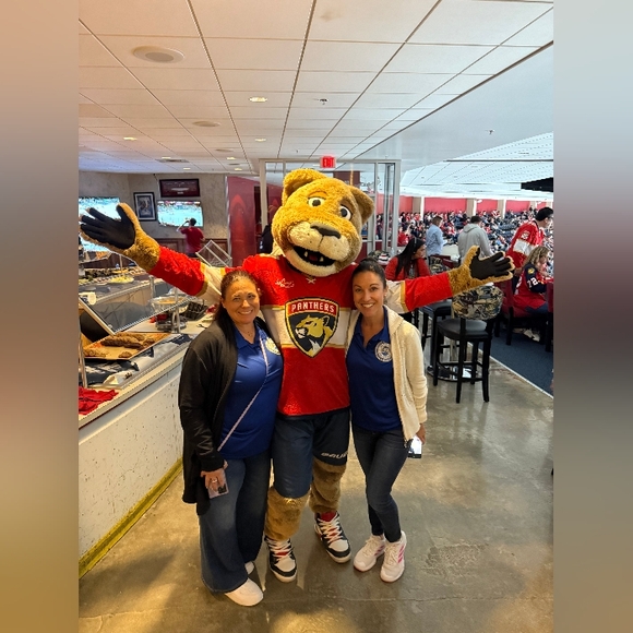 Meet your Posher, Tara - Picture 5 of 9